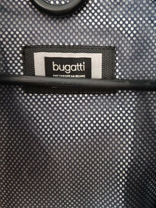 Чоловіча куртка Bugatti Німеччина плащ вітровка