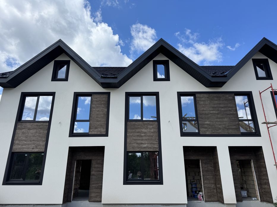 Таунхаус в новому котеджному містечку! РОЗТЕРМІНУВАННЯ. Є-оселя!