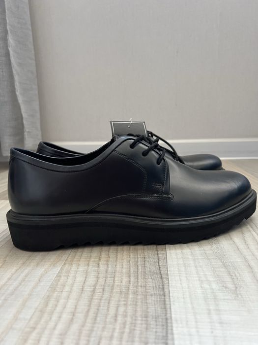 Шкіряні туфлі reserved