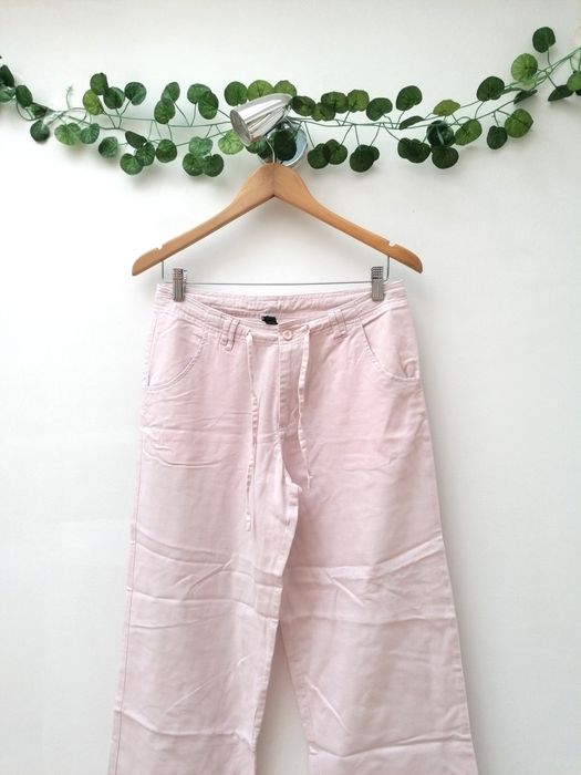 Calças Rosa de Tecido Fresco