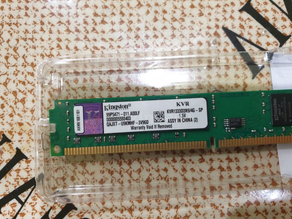 DIMM DDR3 4GB 1333MHz 16chips universal Kingston KVR1333D3N9/4G