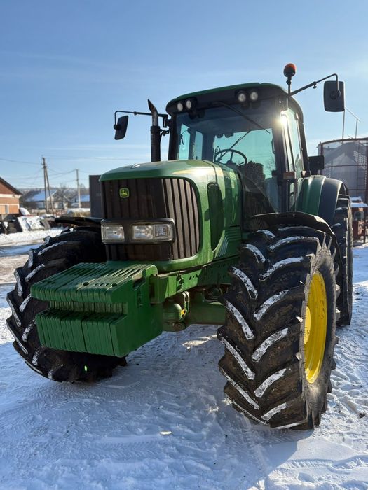 Трактор John Deere 6920