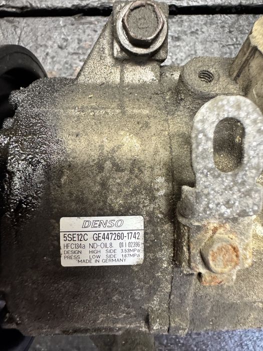 Компресор кондиціонера AVENSIS T25 2.2 D4D 447260-1742