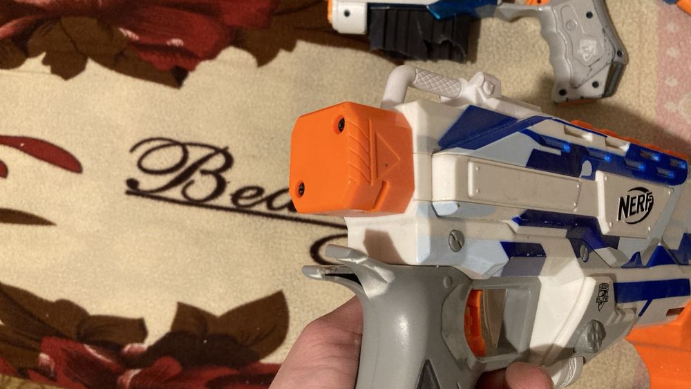 Нерф 2 штуки с дефектами