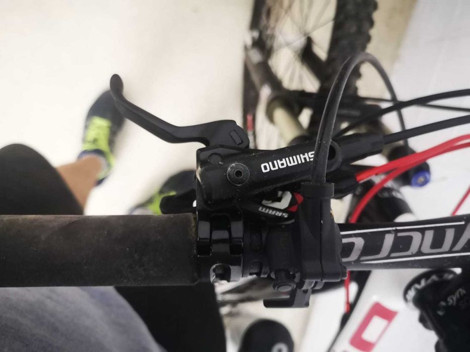 Bicicleta em carbono OLYMPIA Roda 29