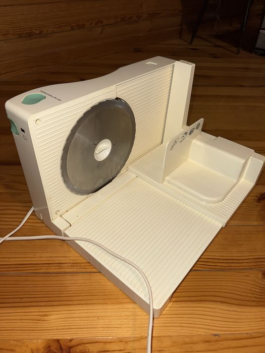 Скиборізка електрична, хліборізка