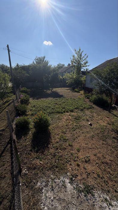 Продам нерухомість (будинок)