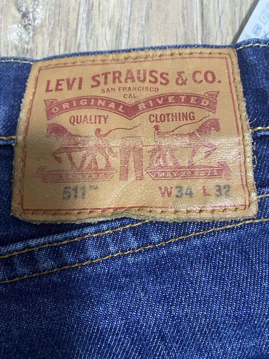Джинсы  W34,L32  Levis