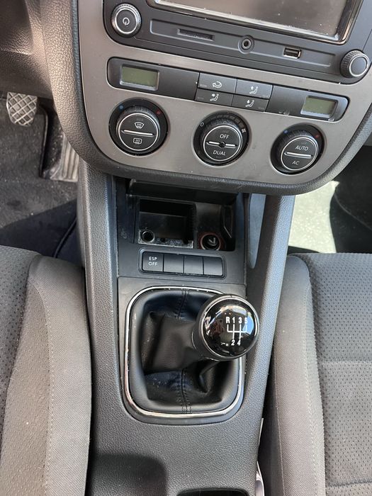 Volkswagen Golf V