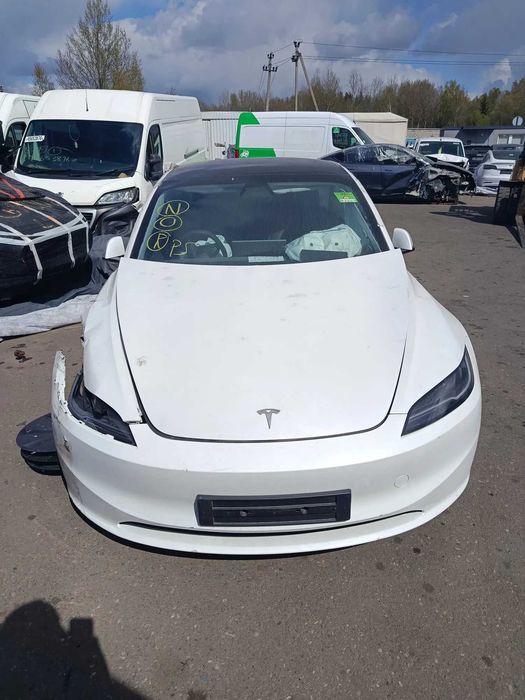 TESLA Model 3 Higland EV 2024 - 208 kw Na części 10032336