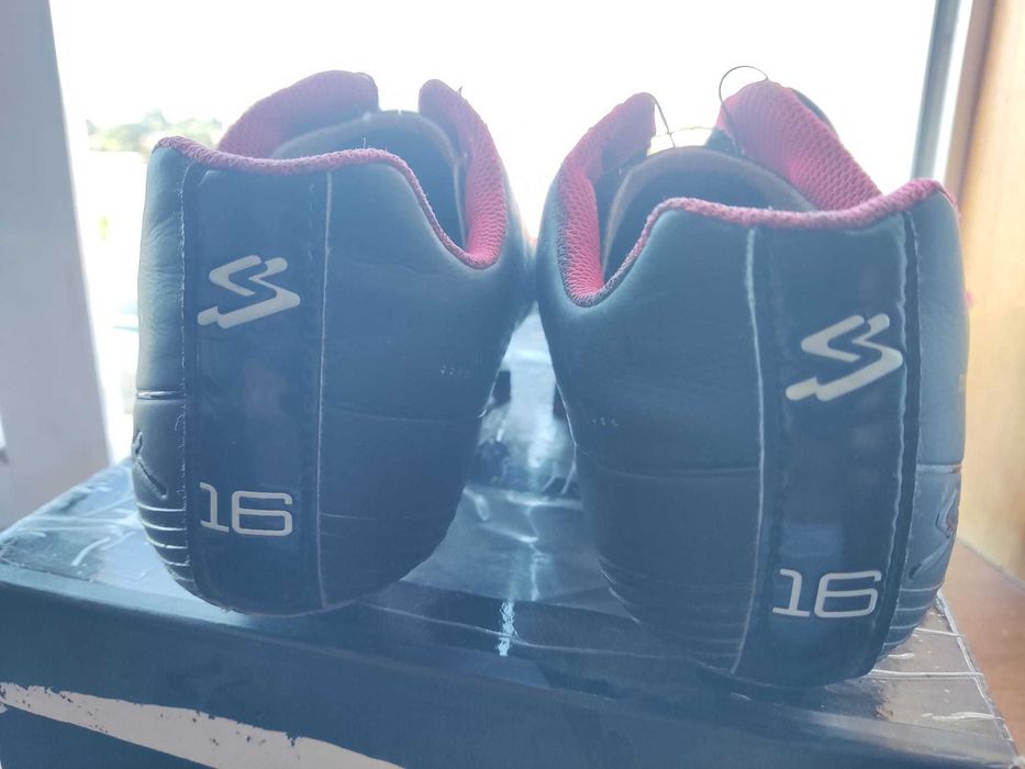 Spiuk 16 Carbon | sapato ciclismo de estrada | Nrº 43 | Aperto duplo