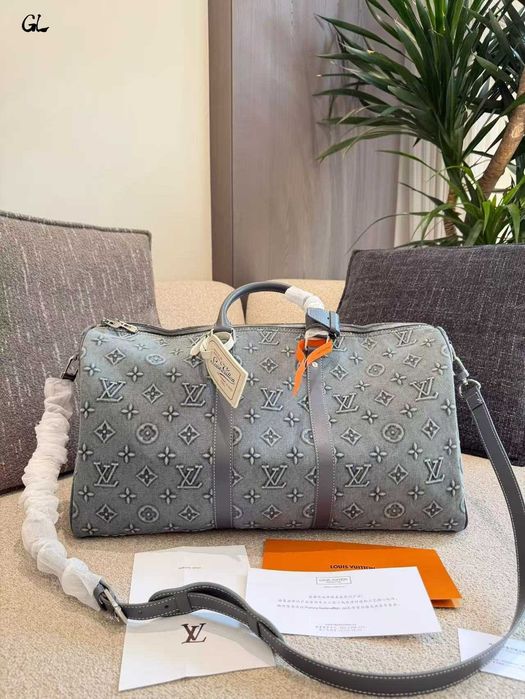 Louis Vuitton Torba podróżna, na siłownię, weekendowa, skora 54-88