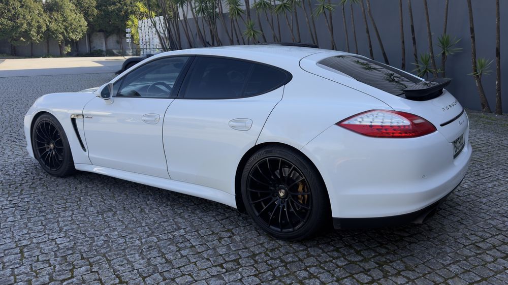 Porsche Panamera 250 CV Diesel ( 270.000 KM )