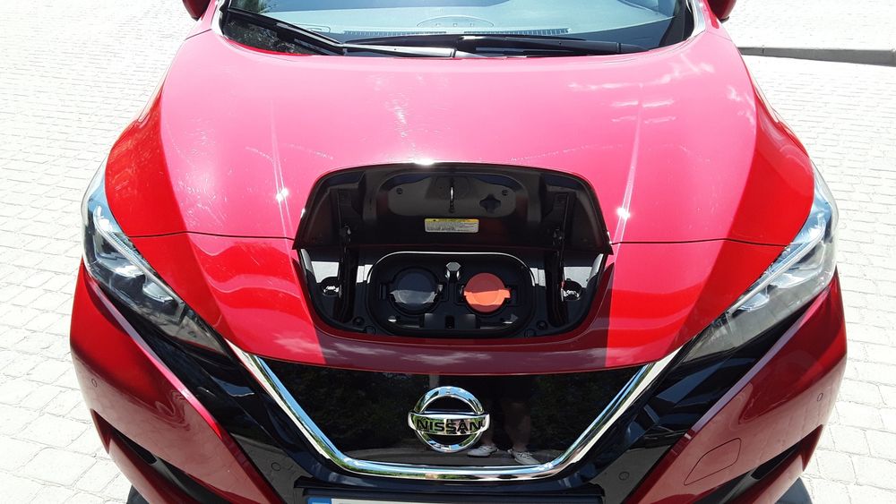 Nissan leaf 40кВт  2021