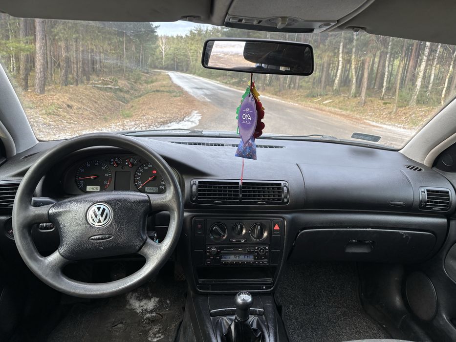 Volkswagen Passat b5 1.6 benzyna 1999r klimatyzacja