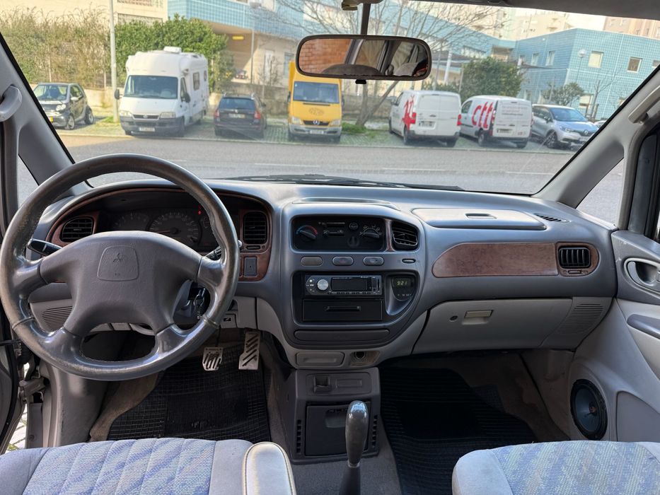 Mitsubishi Space Gear 2.5 TD – 8 Lugares | Nacional | Muito Espaçosa