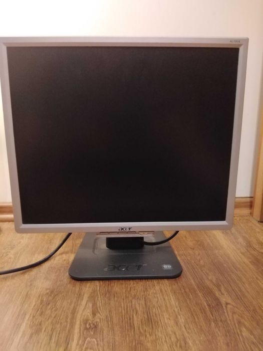 Monitor LCD Acer 19'
