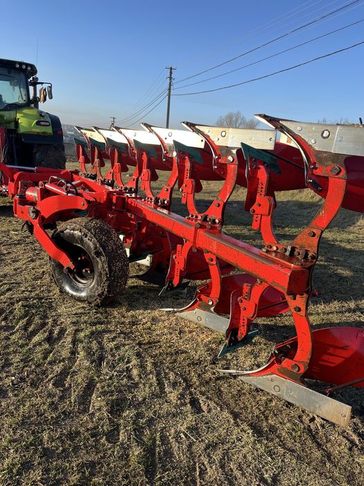 Плуг оптіко  6 корпусний   причипний в хорошому   технічному   Стані