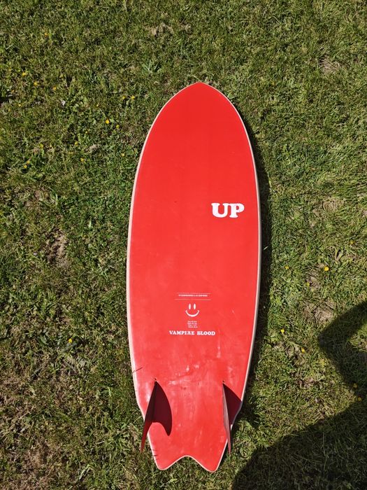 Prancha UP Surfboards 5'2 Vampire Blood