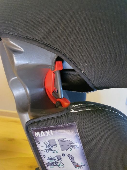 Takata Maxi –  fotelik samochodowy z ISOFIX 15-36 kg powystawowy
