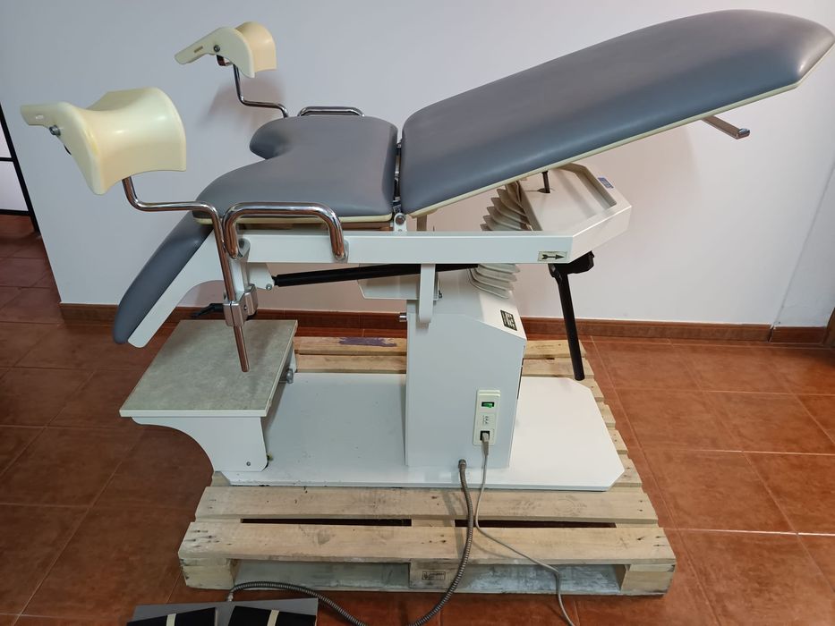 Marquesa Elétrica de Ginecologia e
Obstetrícia - Excelente Estado