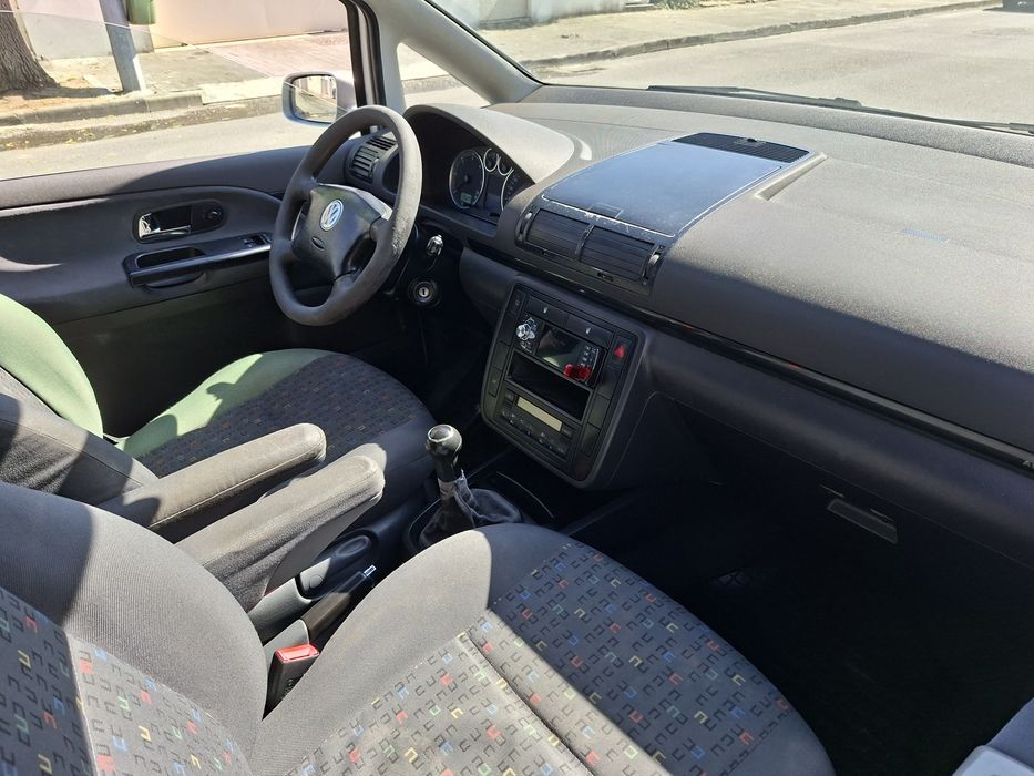 VW Sharan 1.9 tdi 130 cv de 2003 — photo 4