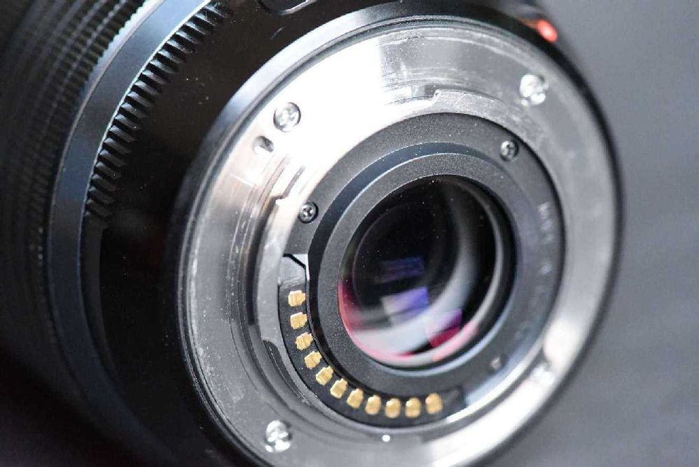 Lente Olympus Zuiko  7-14 1:2.8 Pro