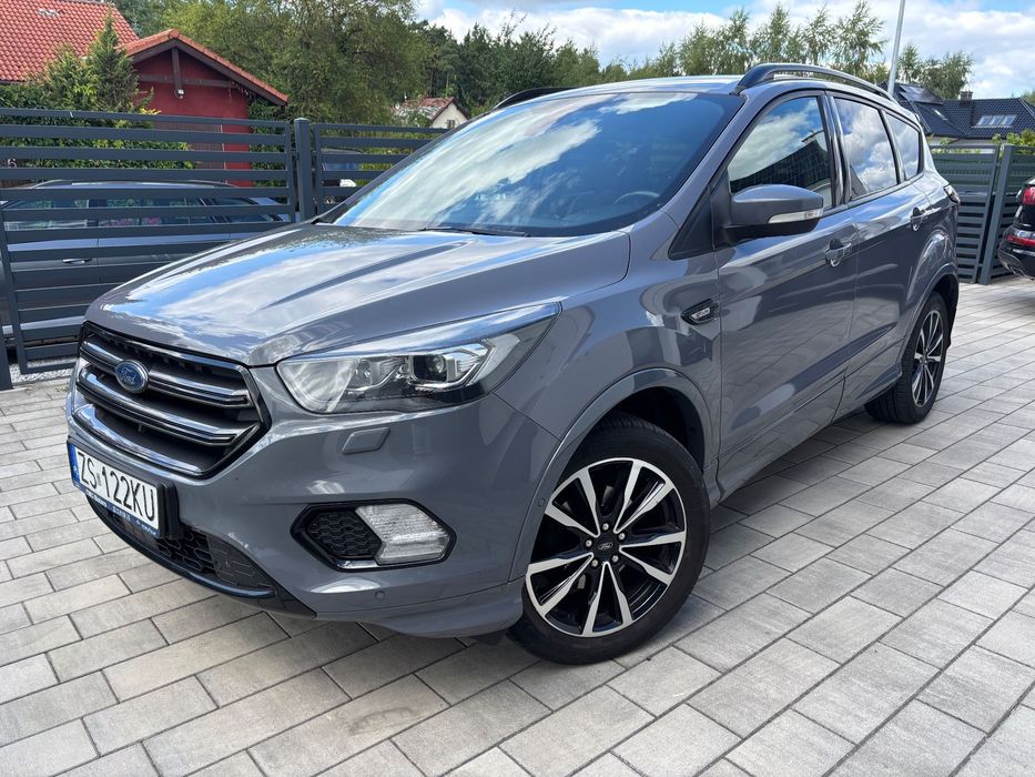 Ford Kuga Salon Polska Bezwypadkowy Serwis ASO 1 właściciel Faktura Vat 23% Hak