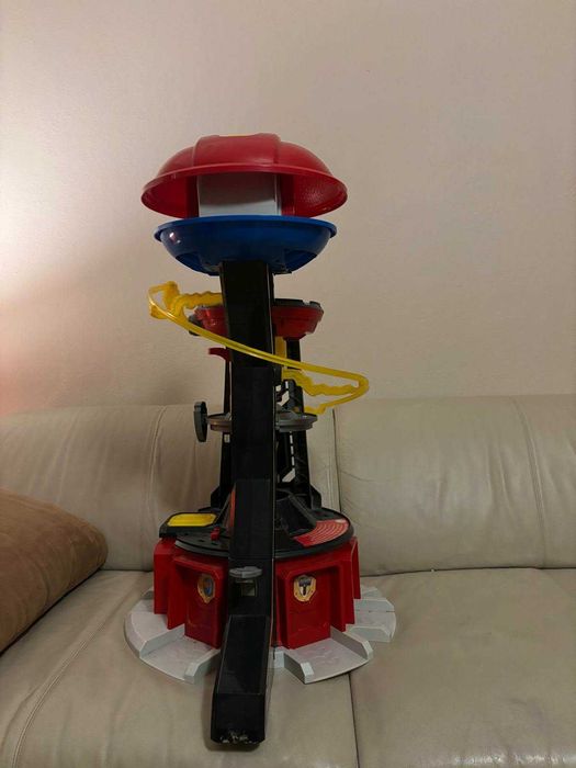 Interaktywna Baza Psiego Patrolu