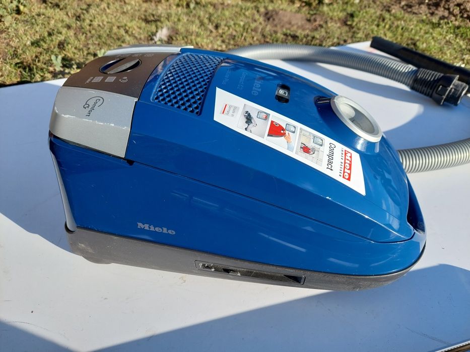 Odkurzacz miele c2 complete jednoroczny