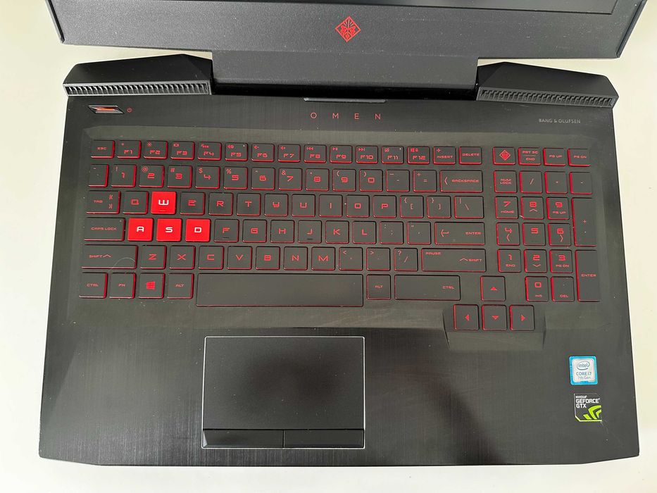 Ігровий ноутбук HP OMEN 15 i7-7700HQ SSD 500Gb RAM 16Gb Win 10