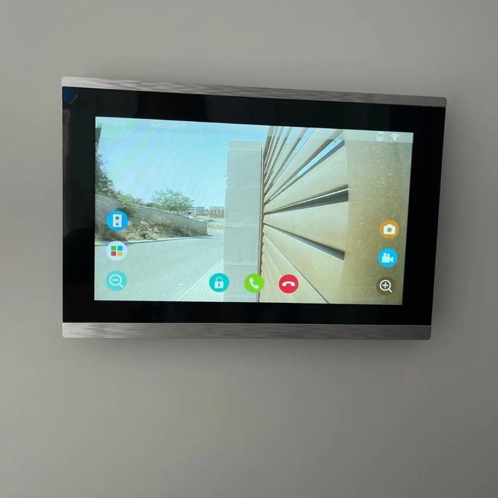 Videoporteiro com WiFi, abertura remota (opção de instalação)