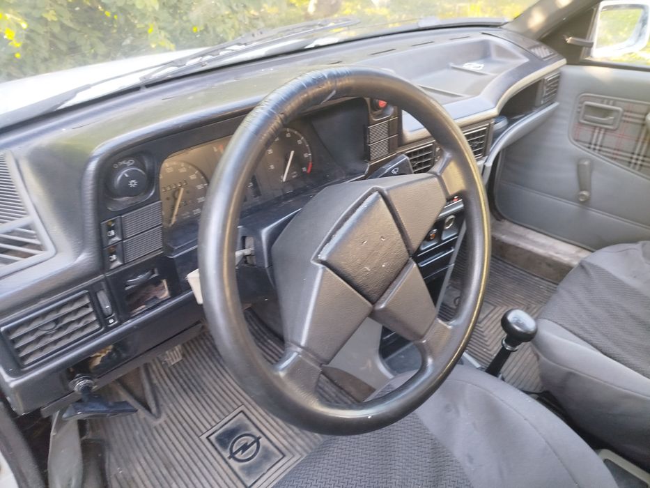 Opel Kadett 1987