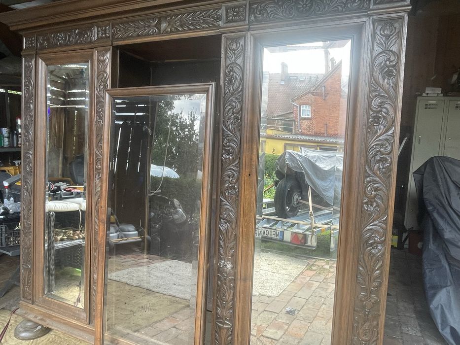 Szafa-biblioteczka zabytkowa