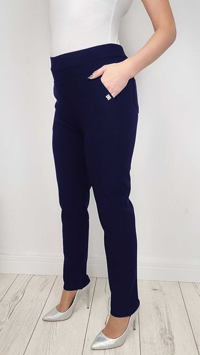 NOWE L - 6XL Eleganckie spodnie damskie gładkie Tu 4XL/5XL GRANAT