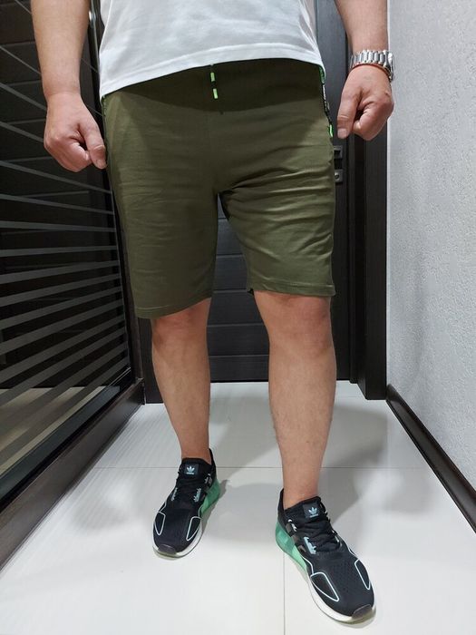 Шорти зелені чоловічі S-М