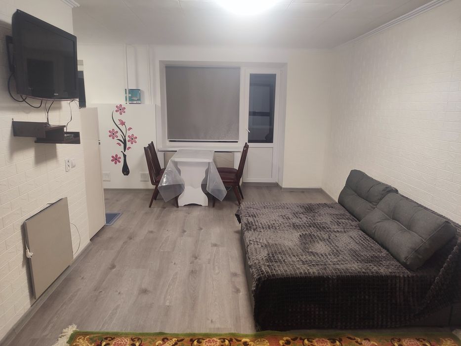 Свободная квартира.Центр 1 комнатная квартира посуточно,почасовая.