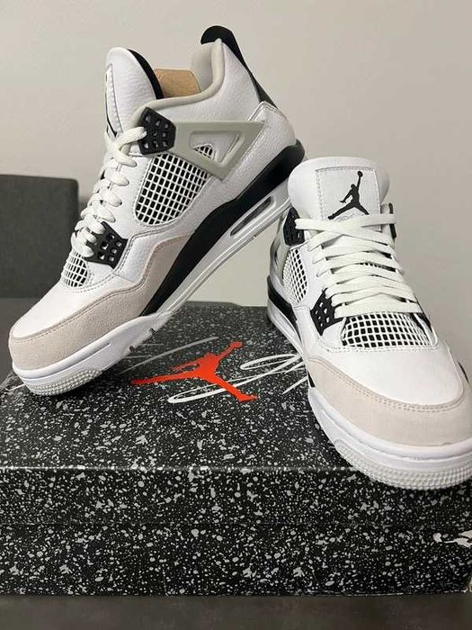 Jordan 4, czarne  42