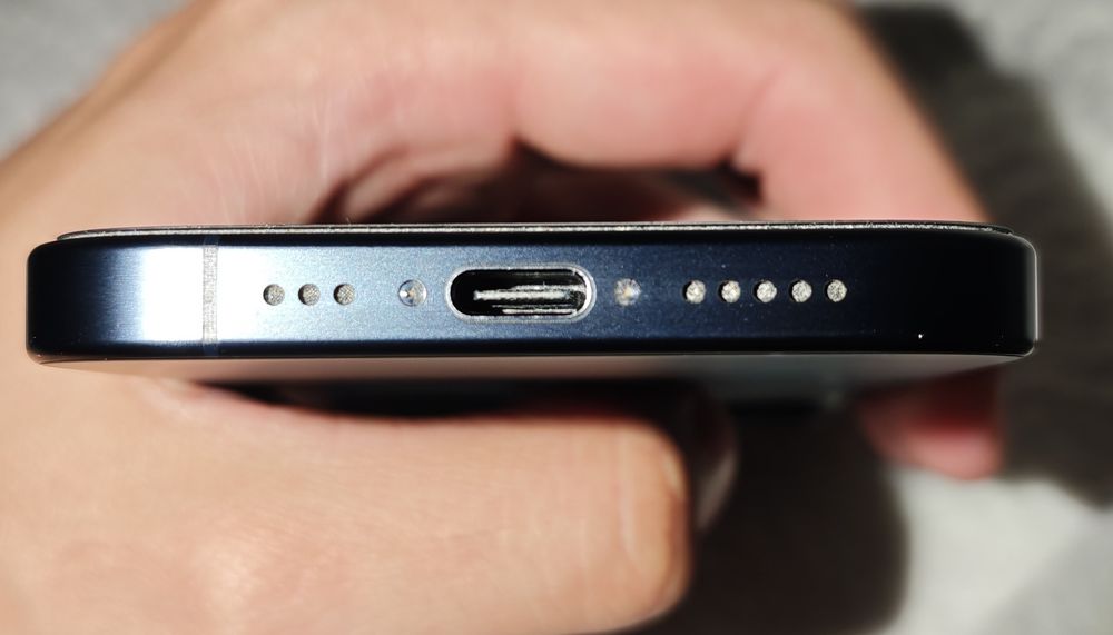 iPhone 15 pro 128 GB