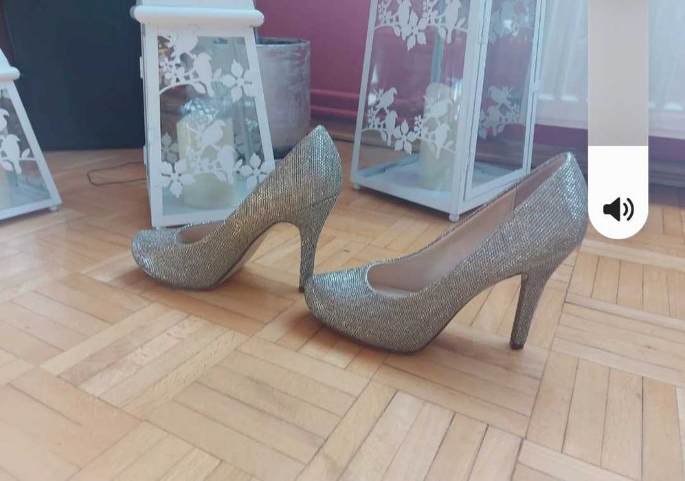 Szpilki brokatowe Graceland