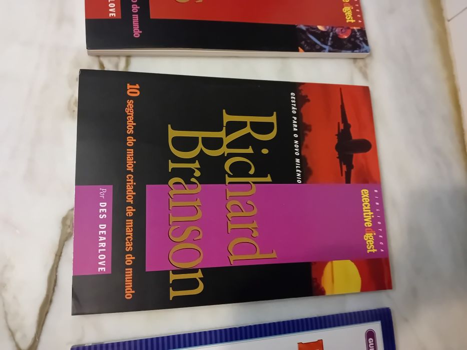 Conjunto de 2 Livros Executive Digest