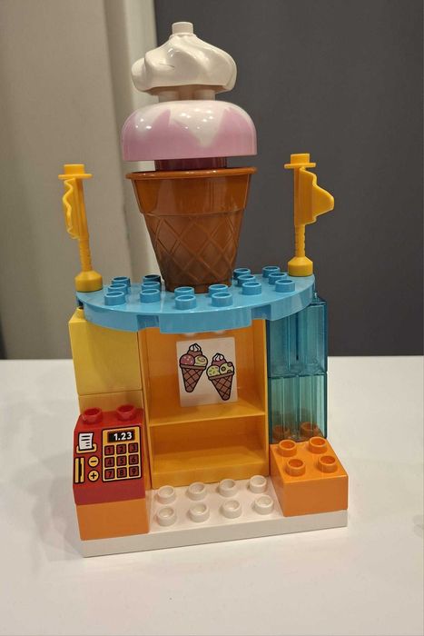 Lego Duplo 10840- Duże wesołe miasteczko