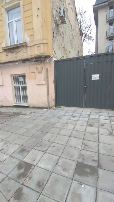 Здам в аренду гараж на Лукьяна-Кобылиции