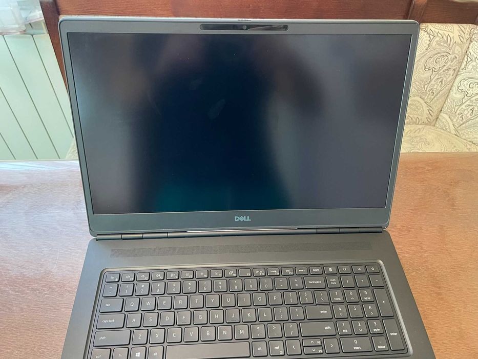 Ноутбук 17" FHD Dell Precision 7750 (i7-10750H/16/256Gb/RTX 4000)