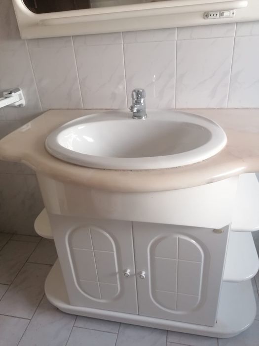 Movel wc + espelho com luz