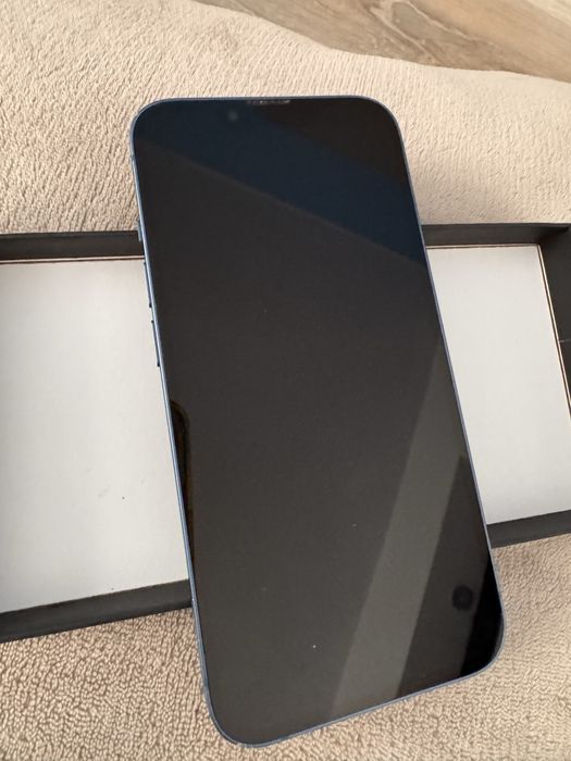 iPhone 13 128gb niebieski