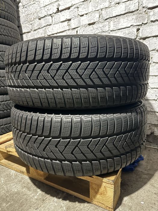 255/45 R19 Pirelli SottoZero 3 /2023рік/зима/2шт./
