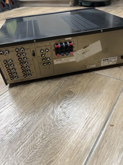 Wzmacniacz teac a919av