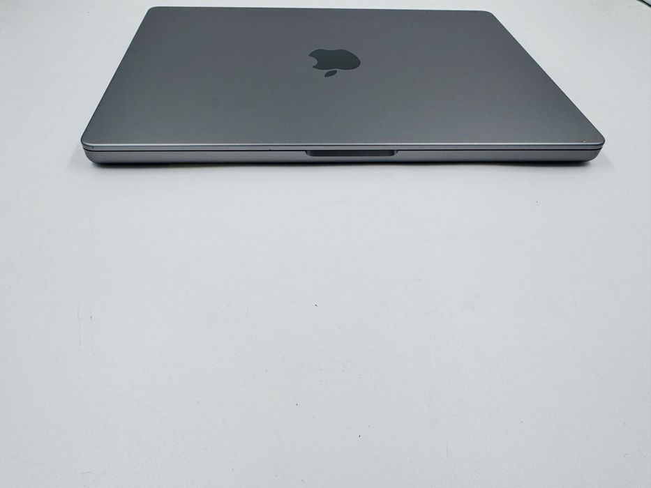 Apple Macbook Pro 14 2021 M1 Pro 32GB RAM 512GB SSD Space Gray IL6943