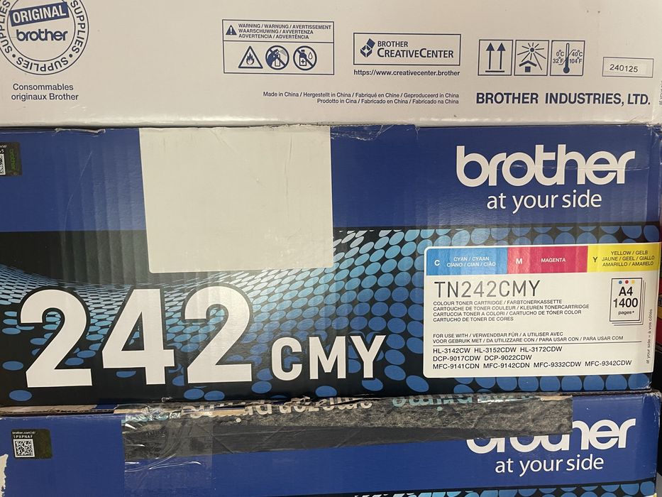 Brother TN-242CMY kaseta z tonerem Oryginalny Cyjan, Purpurowy, Żółty